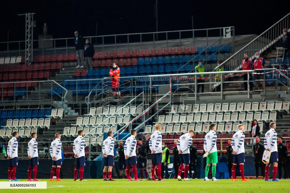 Czech national team line up in front of an empty tribune