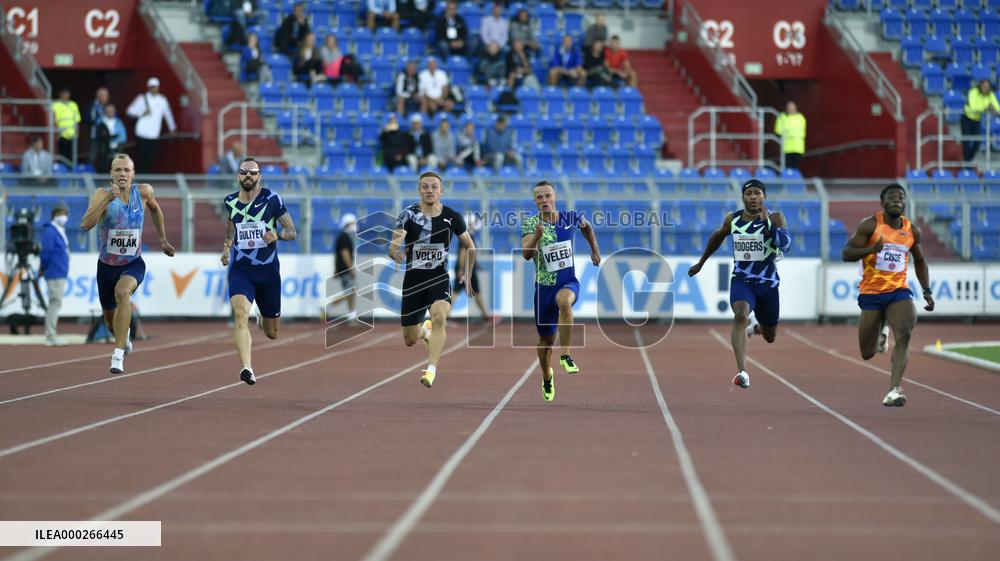 Arthur Cisse, Jiri Polak