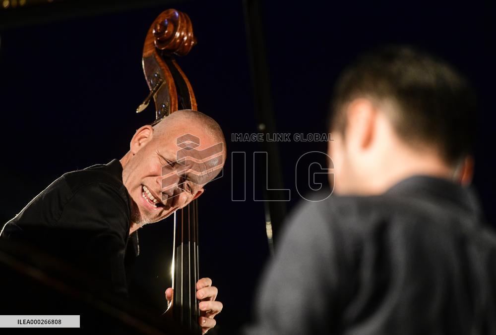 Avishai Cohen, Strings of Autumn music festival
