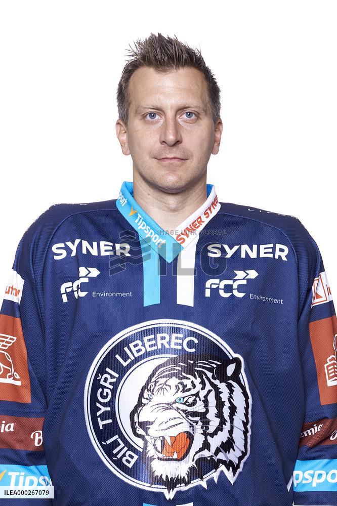 Lukas Pabiska, Bili tygri Liberec