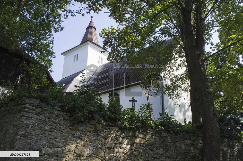 The Church of Saint Maurice, Mourenec, graveyard