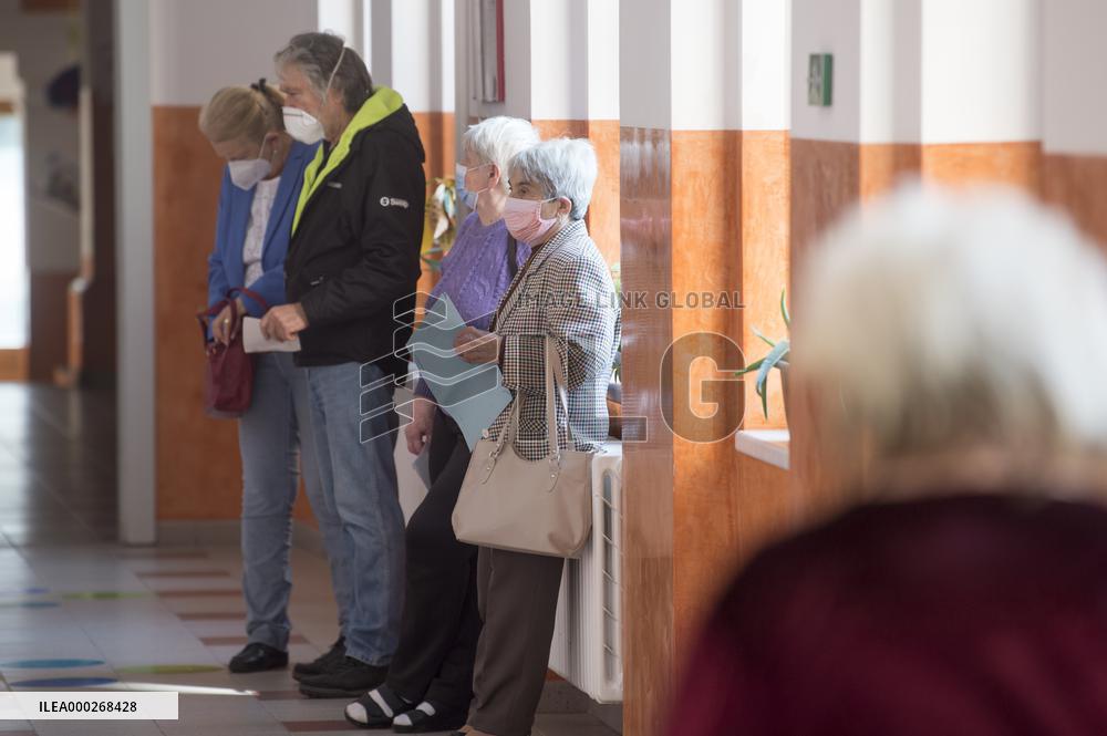 Czech regional and Senate elections, Pardubice, COVID-19, coronavirus