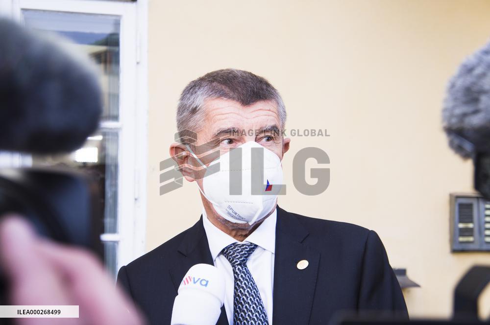 Czech regional elections and the first round of the election to one-third of the Senate