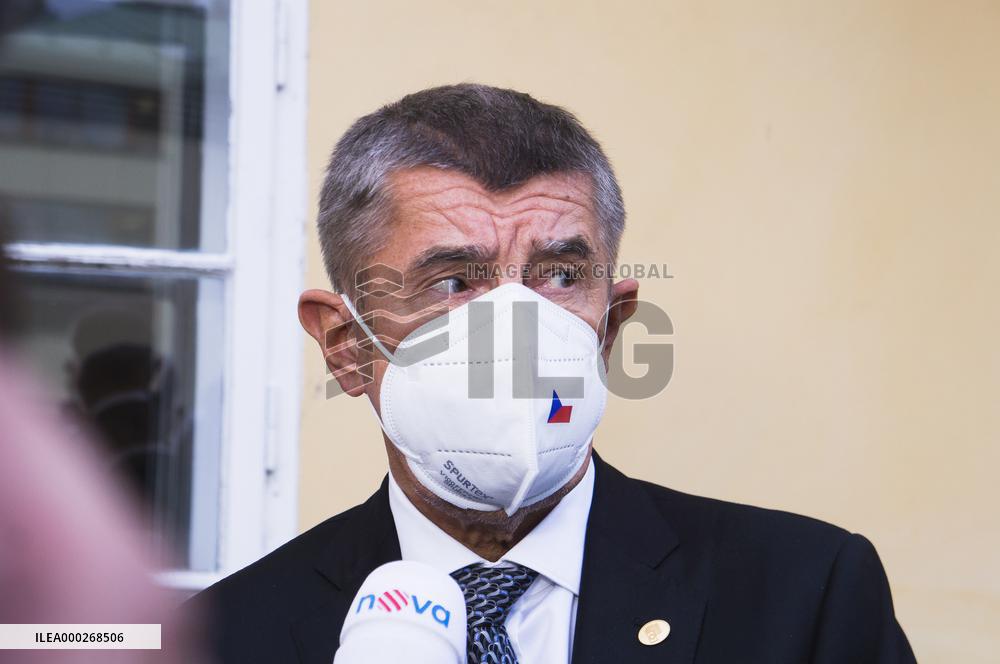 Czech regional elections and the first round of the election to one-third of the Senate