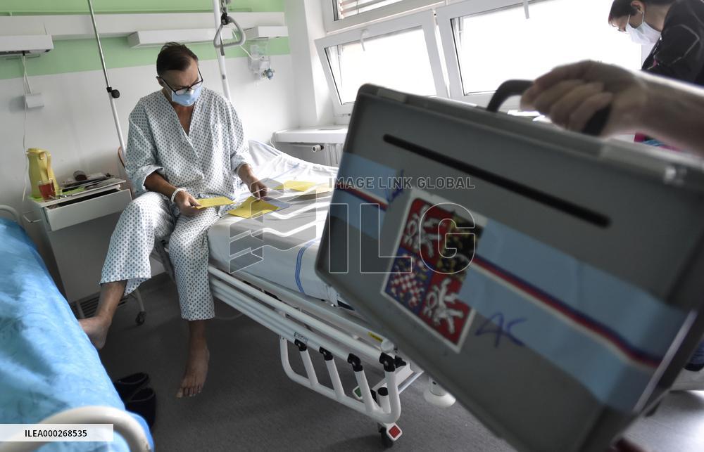 Czech regional and Senate elections, Zlin, hospital