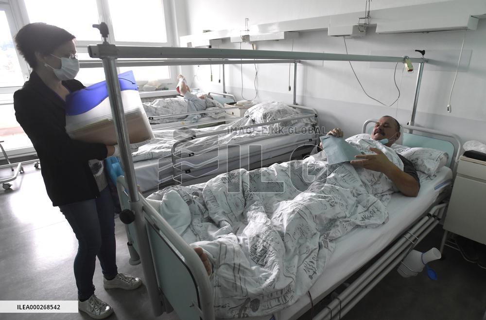 Czech regional and Senate elections, Zlin, hospital