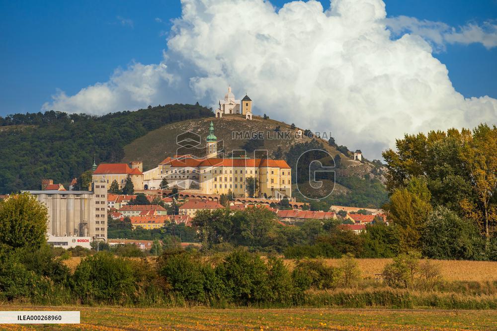 Mikulov, Mikulov Castle, tourists
