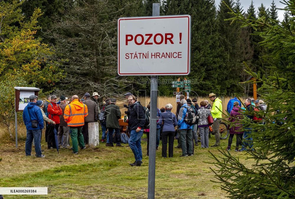Klinska brana tourist border crossing, Czech-German Partnership Club