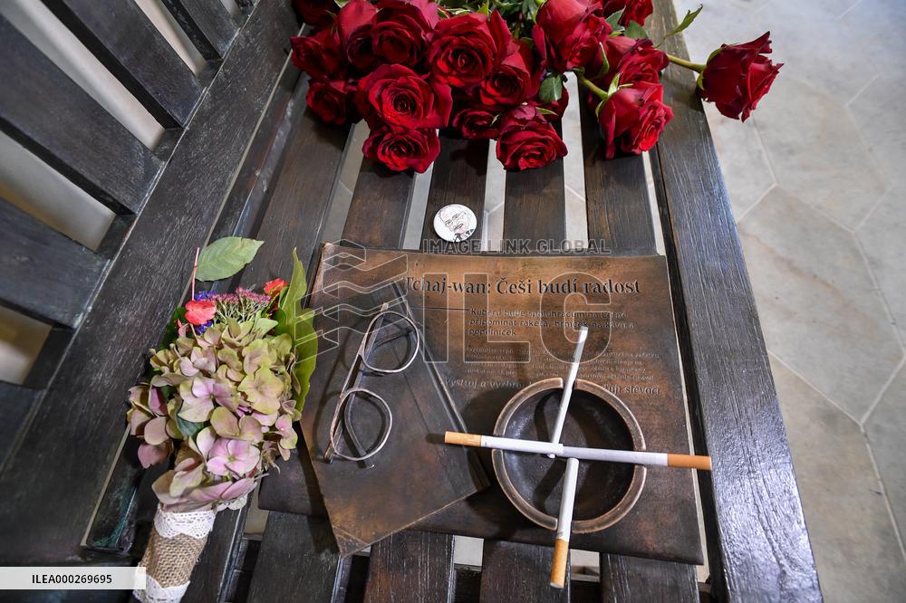 Jaroslav Kubera's bench