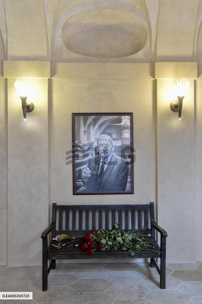 Jaroslav Kubera's bench