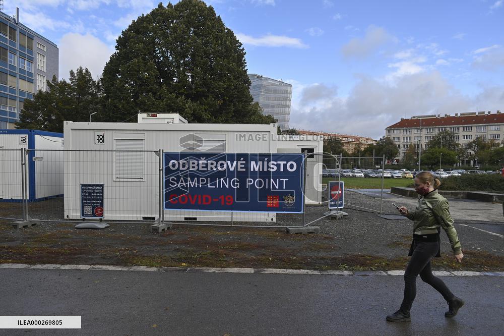 sampling point for testing on SARS-CoV-2 on the Vitezne Square in Prague
