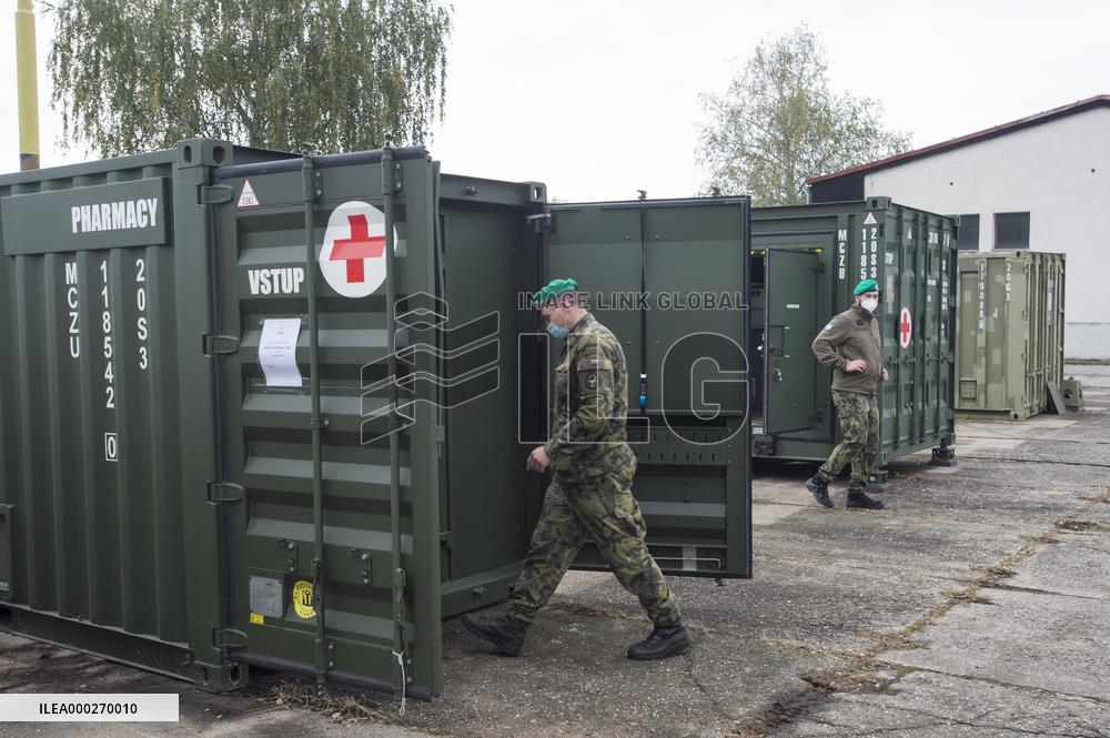 loading of equipment for field hospital, container