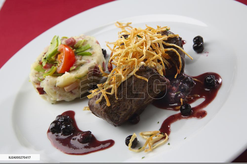 Fallow deer steak, fillets