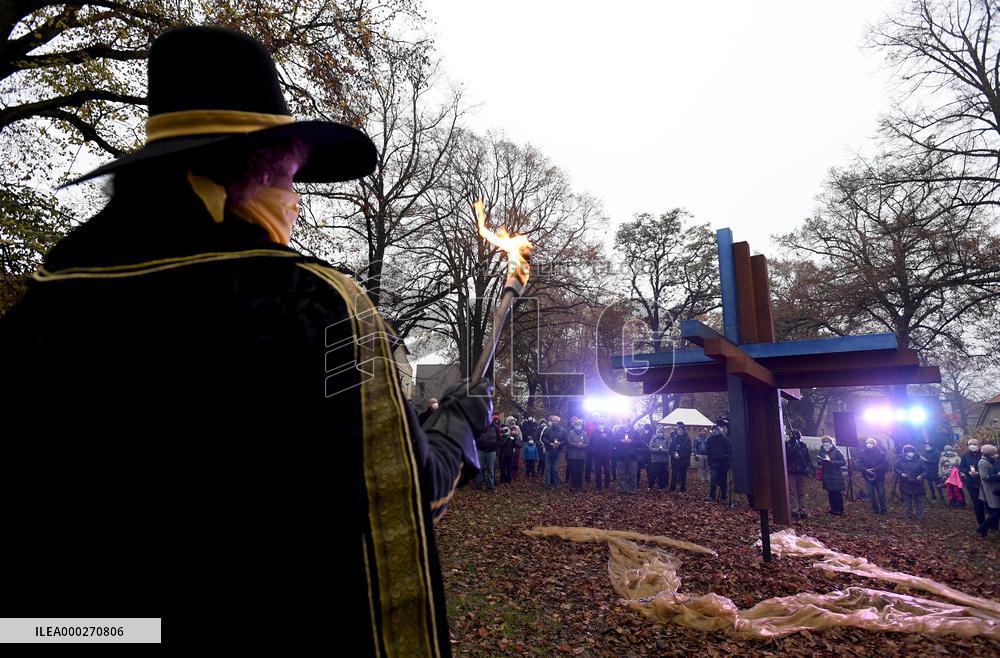 Ecumenical compline, Reconciliation Cross unveiled, 400th anniversary of Battle of White Mountain