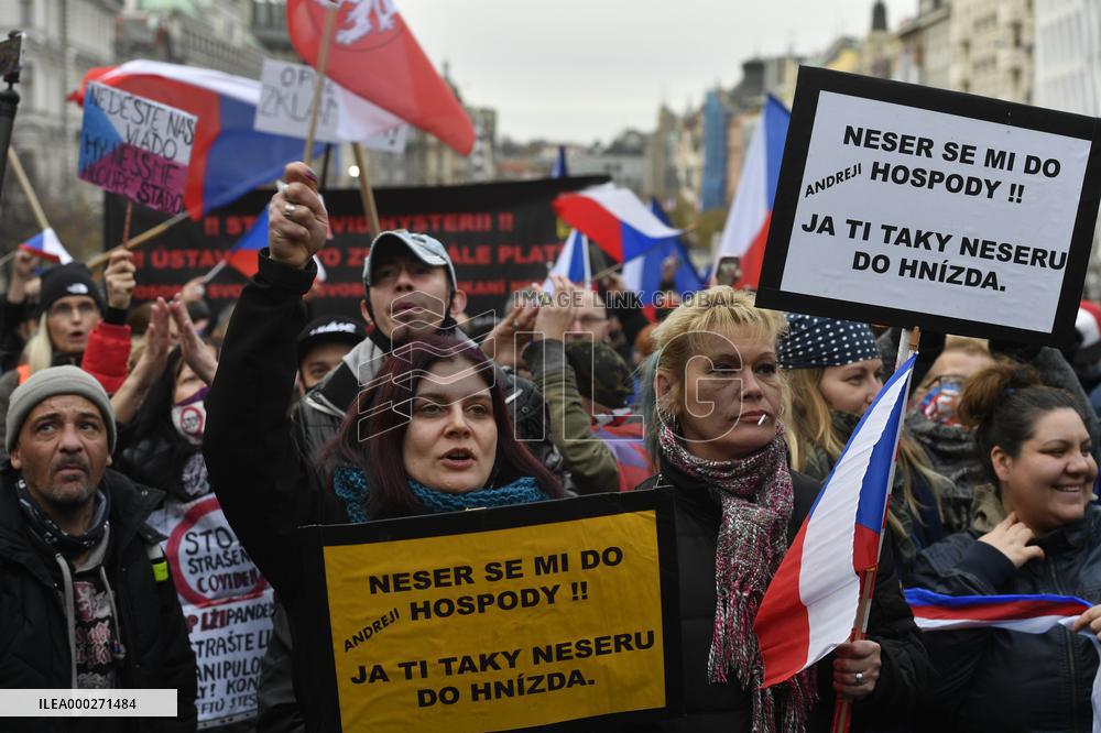 Protest, demonstration government anti-epidemic measures, state of emergency