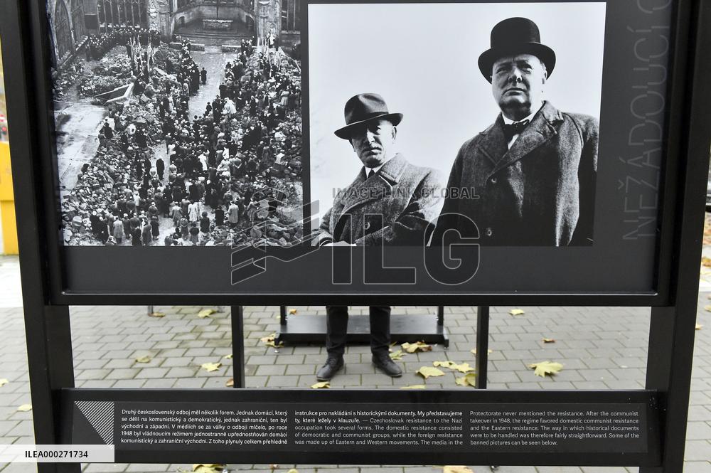 Photo exhibition Undesirable Moments, photo manipulation