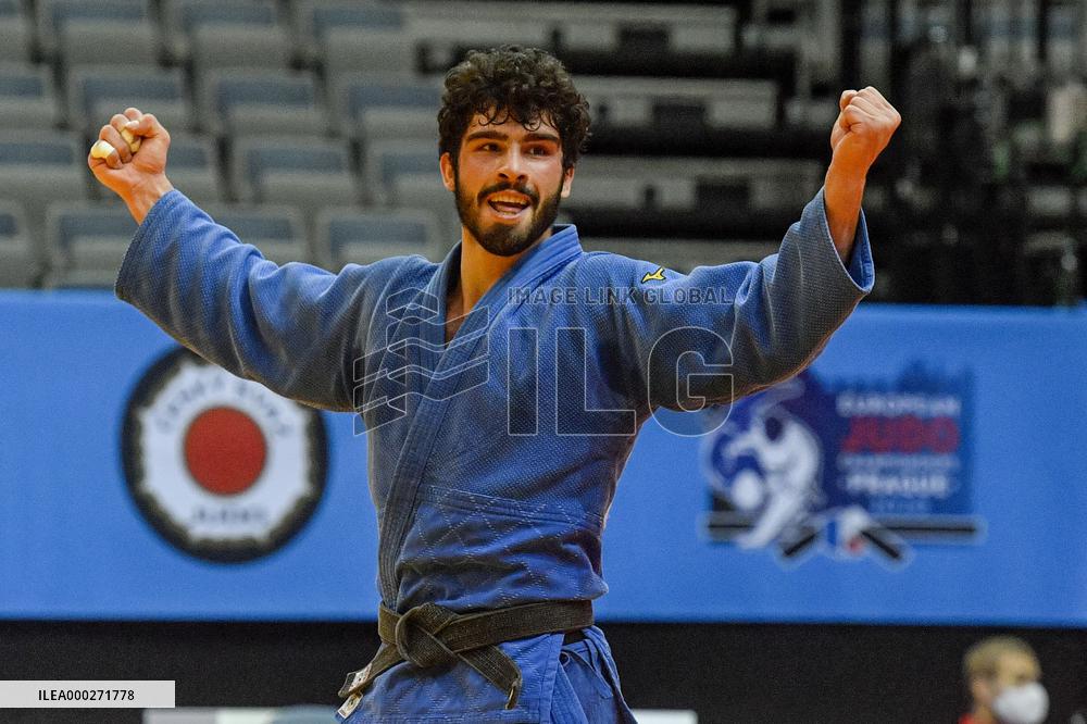 TATO GRAGALASHVILI