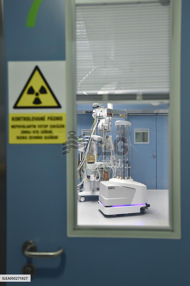 UVC Disinfection Robot, UV sterillization lamps, disinfectant spray module, against coronavirus, Sainte-Anne Hospital Center, Brno