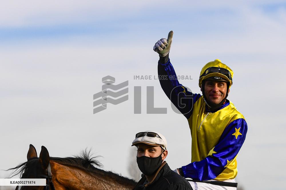 Alexander Pietsch, Vivienne Wells