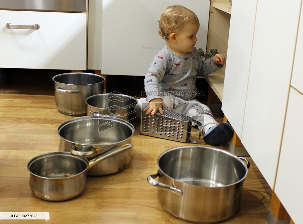 Boy, child, baby, kitchen, pot, pots, little cook