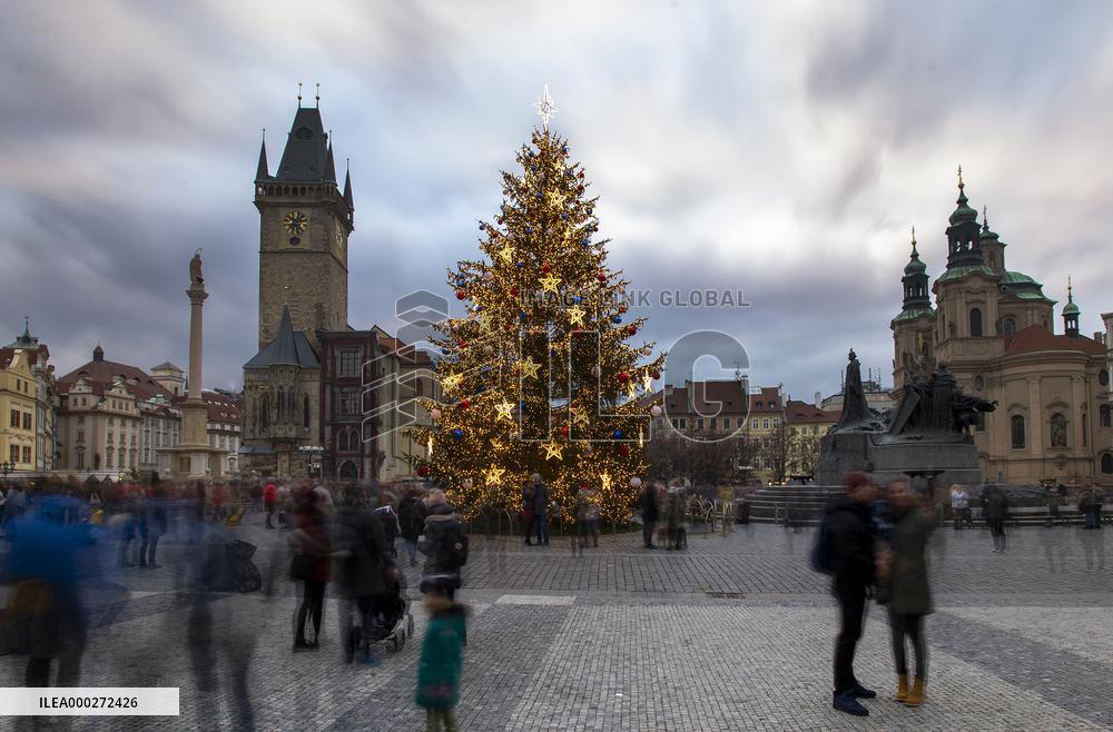 Christmas tree, Old Town Square in Prague