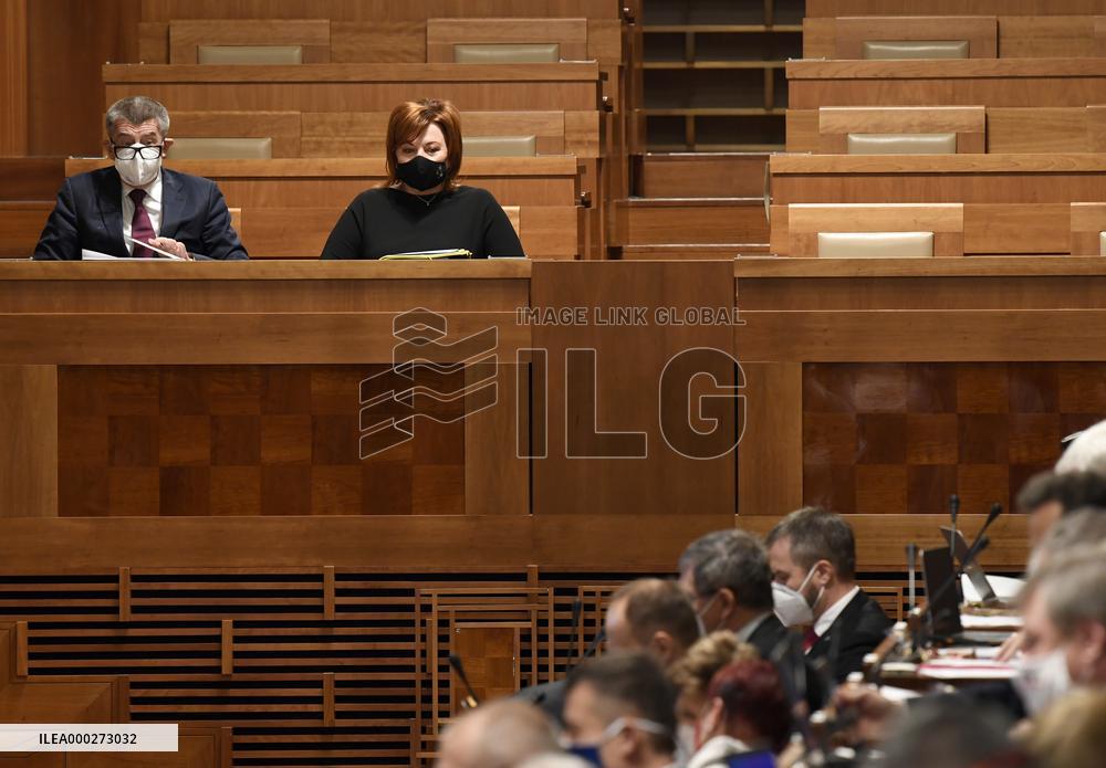 Andrej Babis, Alena Schillerova