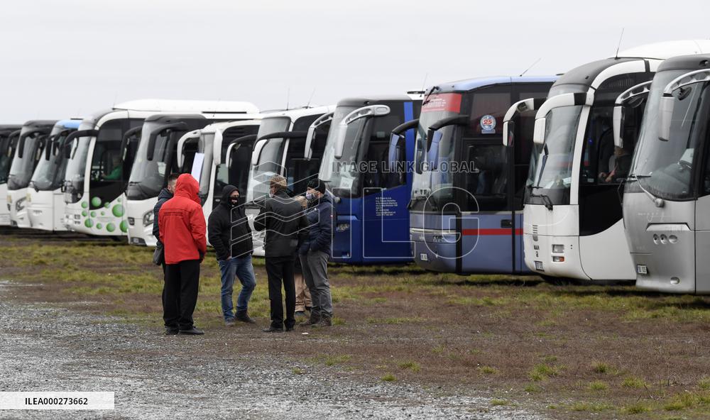 Some 300 coach operators protest againt govt's weak support, bus, buses