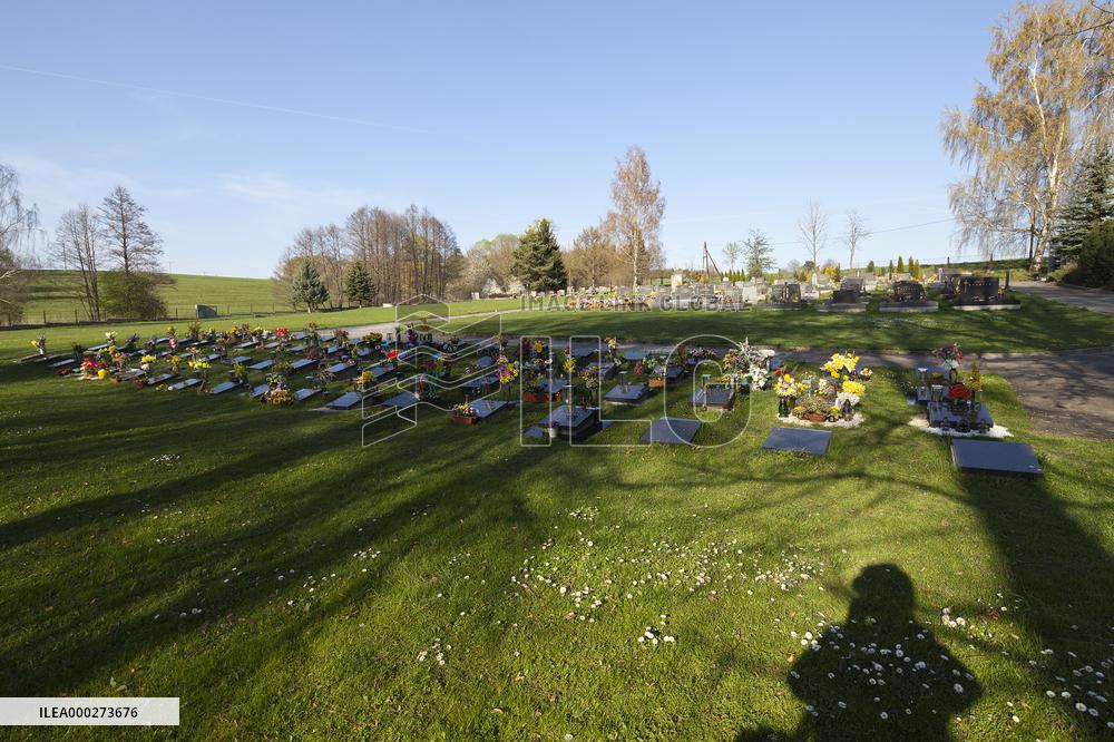 graveyard, Milevsko monastery