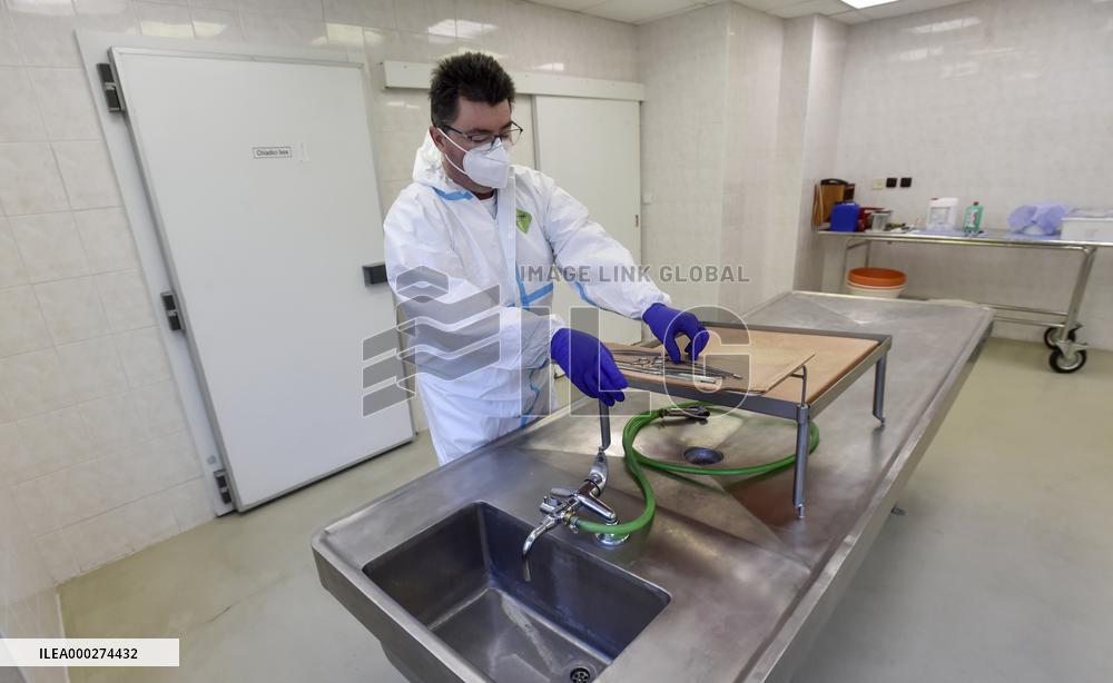 dissecting-room, pathology, hospital