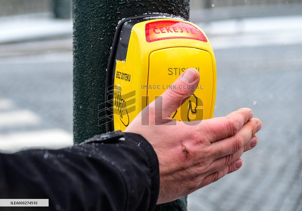 contactless pedestrian sensor at the pedestrian crossing due against COVID-19