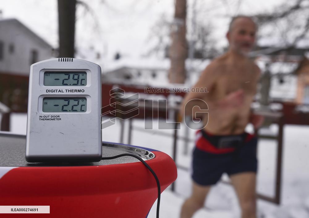 JOSEF SALEK, runner, record, Barefoot Ice Half Marathon