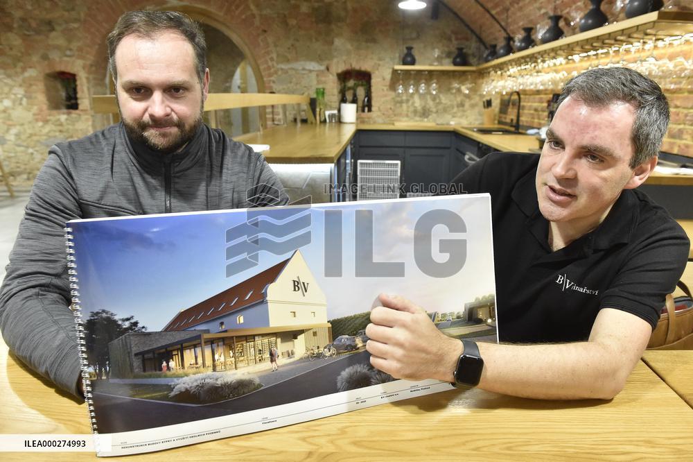 Czech winemaker B/V vinarstvi, Jiri  Toman, Vlastimil Valenta