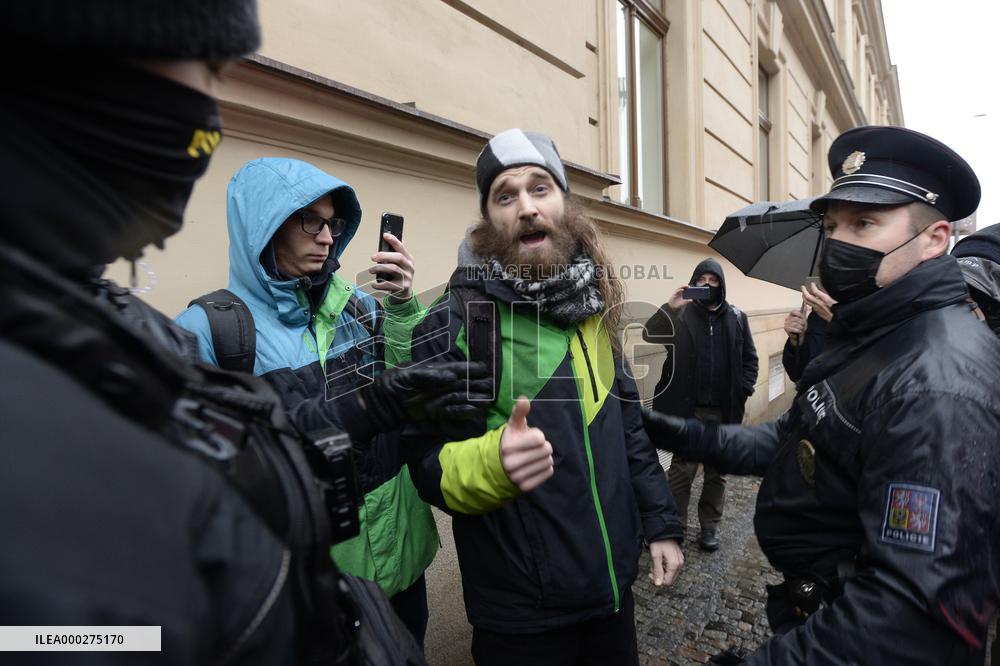 Some 50 protesting against anti-COVID rules outside Government Office