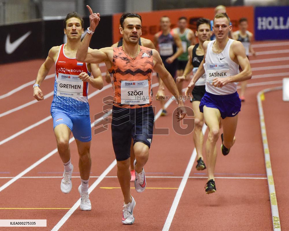 CHARLES GRETHEN, ISTVAN SZOGI, FILIP SASINEK