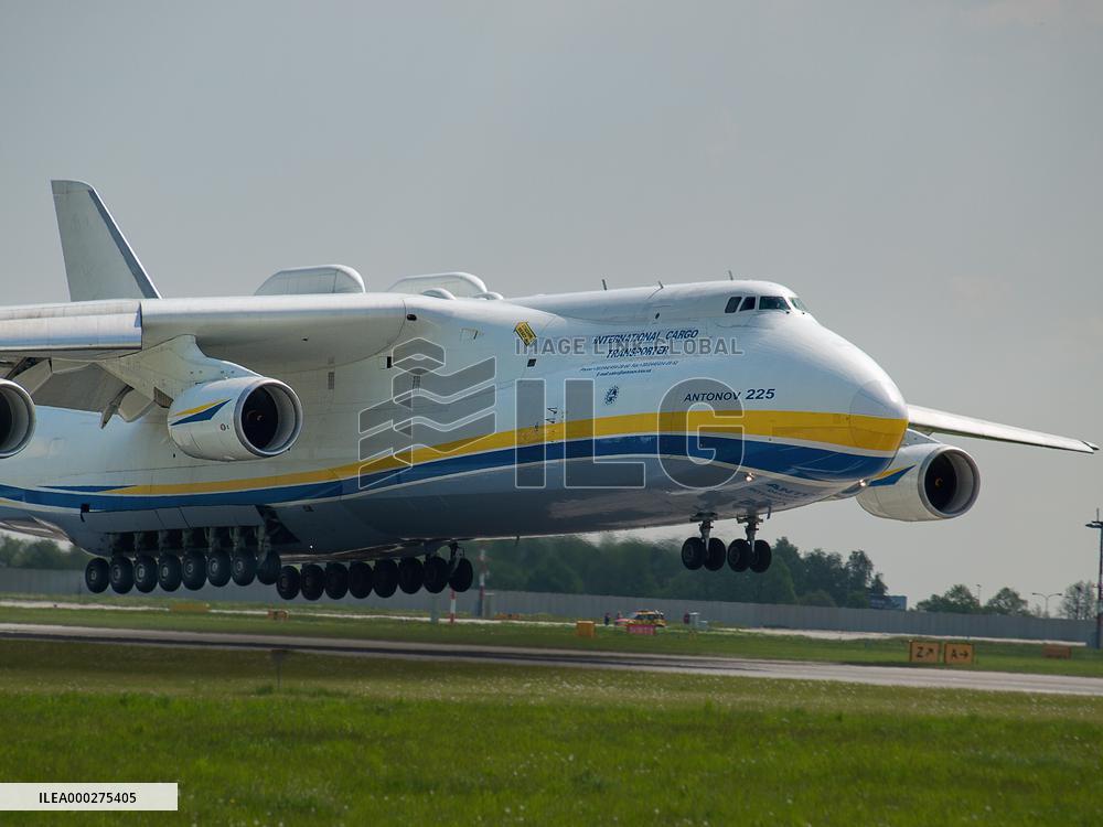 Antonov An-225 Mriya