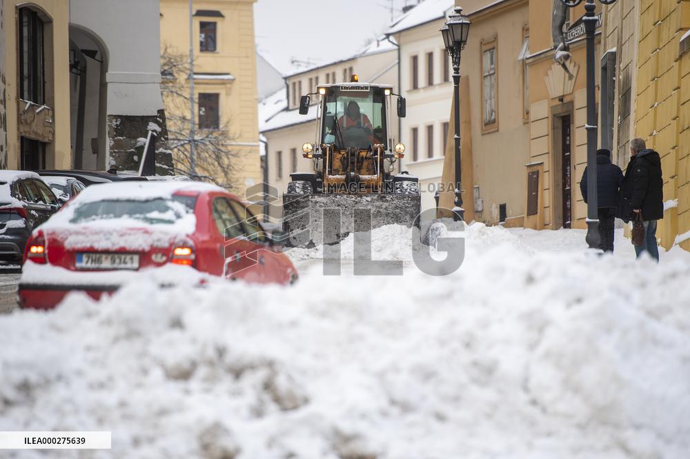 snow, weather, winter, town, Hradec Kralove