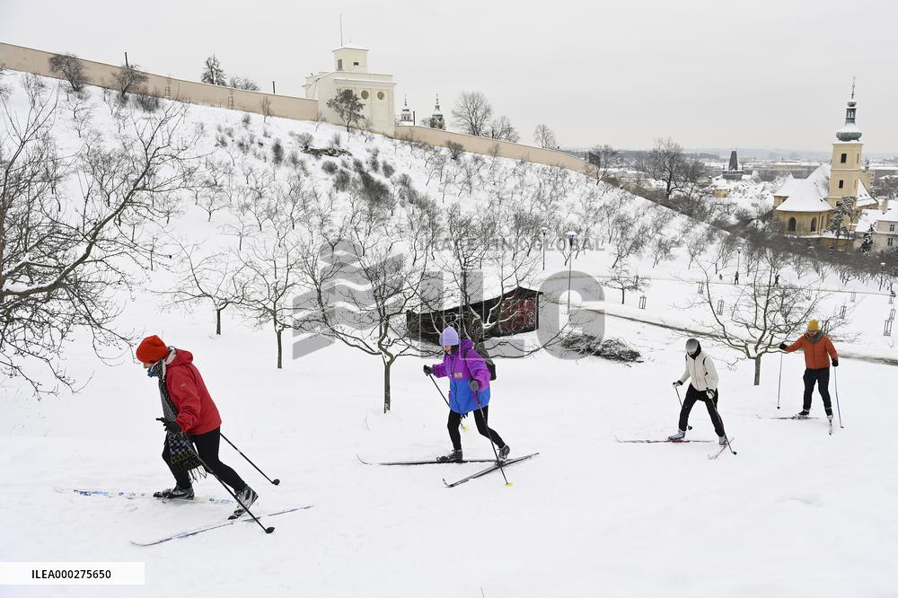 Prague, winter, snow, weather, people
