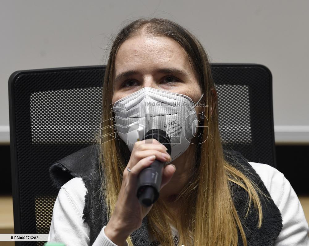 Hana Modrova, world record in length of using cardiopulmonary bypass (CPB) during lung transplant