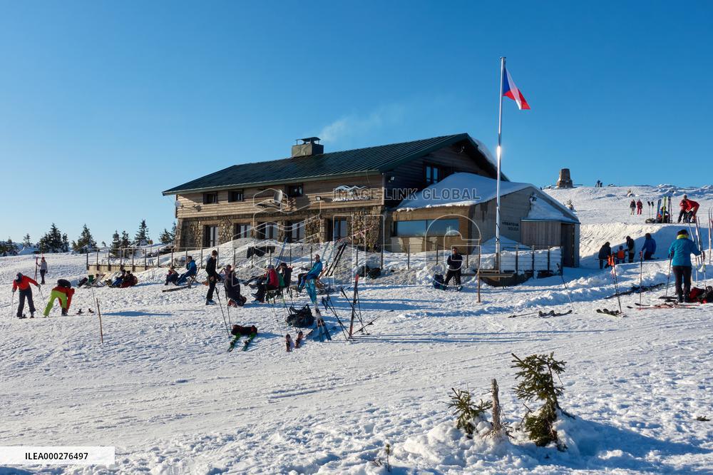 Ski mountaineering, Giant Mountains, people, winter, snow