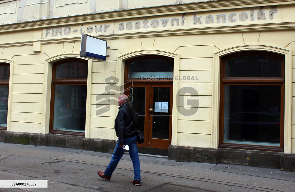 Closed shops in city center of Prague, bankruptcy crisis