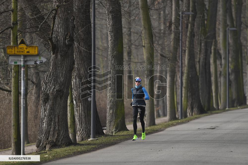 woman, jogging, Stromovka Park, Prague