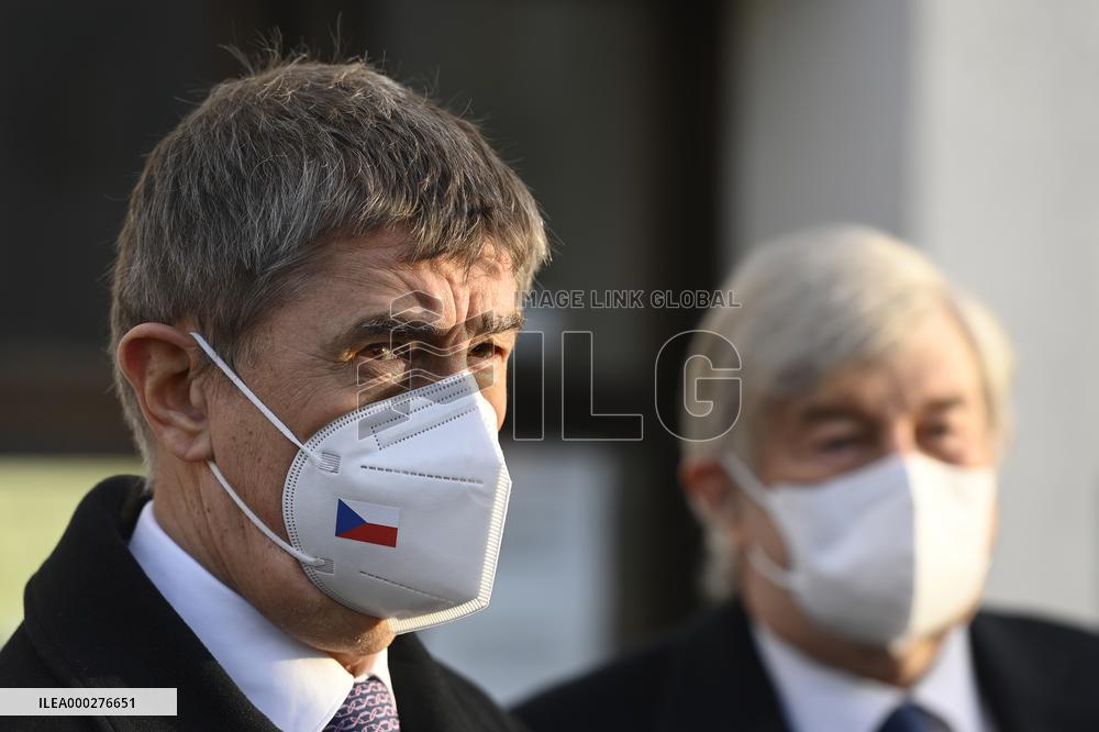 Andrej Babis, Zdenek Benes