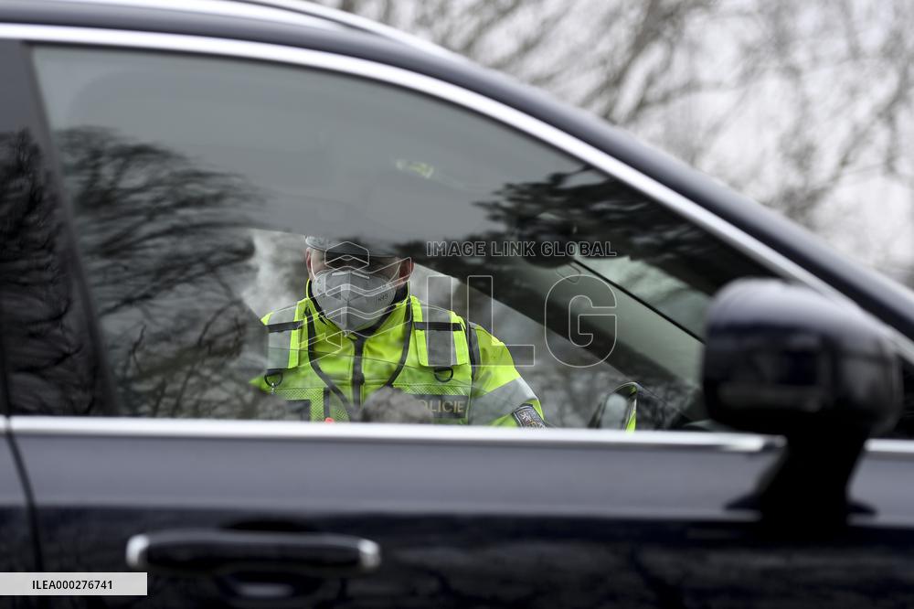 Police control, policemen, car, road, way, epidemic restrictions