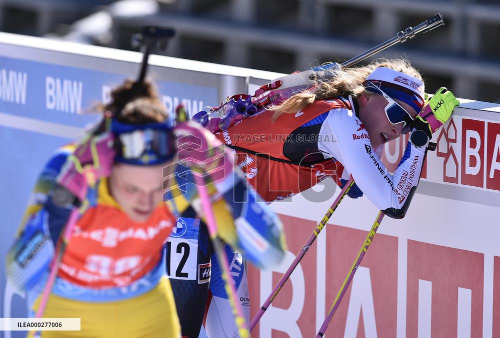 Hanna Oberg, Marketa Davidova