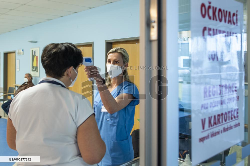 vaccination center in Hradec Kralove, vaccine, covid-19, coronavirus