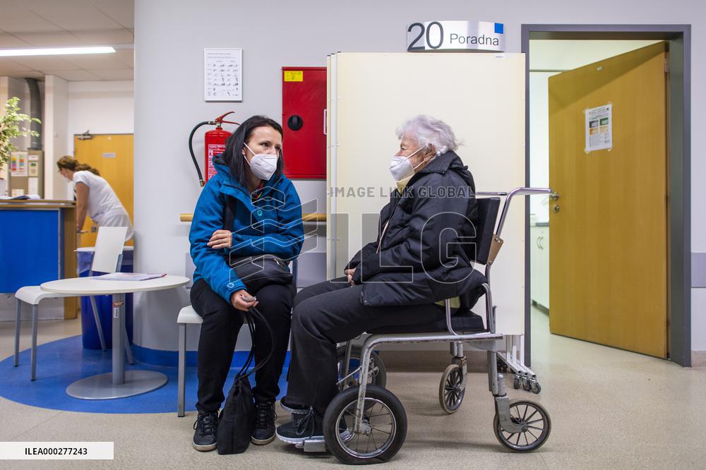 vaccination center in Hradec Kralove, vaccine, covid-19, coronavirus