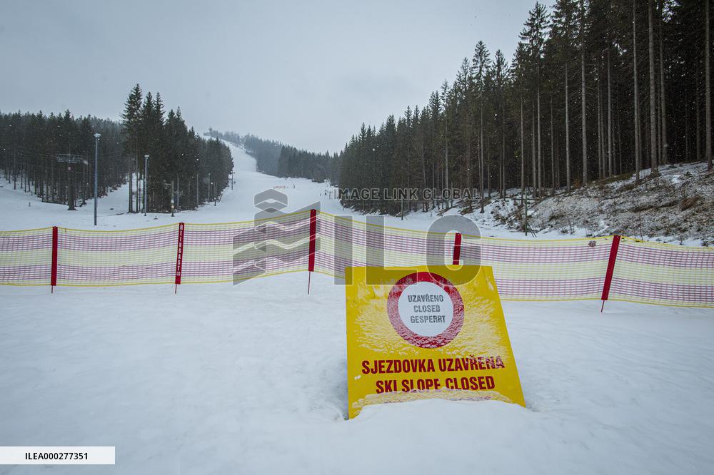 Severak, empty ski resort, Jizera Mountains