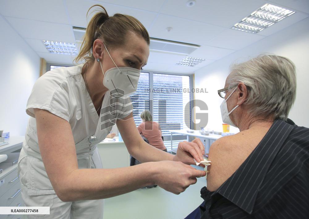 vaccination center in Jihlava, vaccine, covid-19, coronavirus