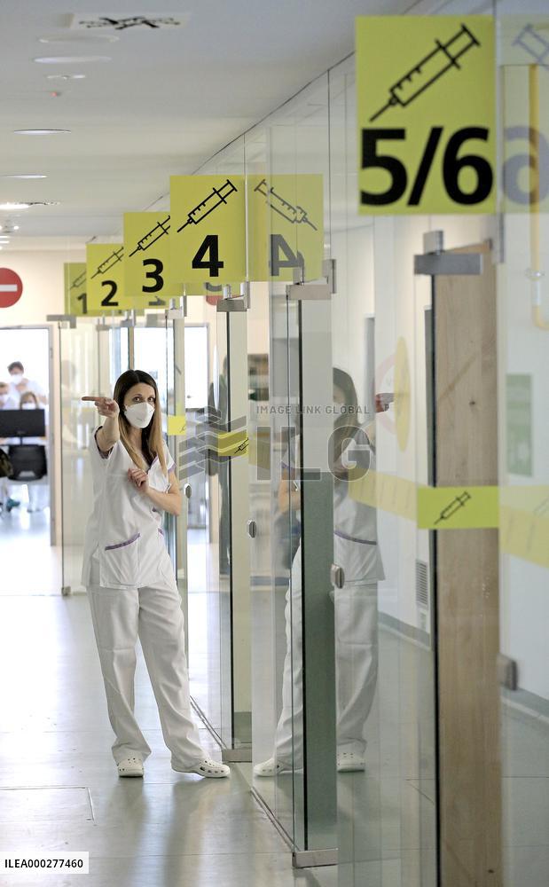 vaccination center in Jihlava, vaccine, covid-19, coronavirus