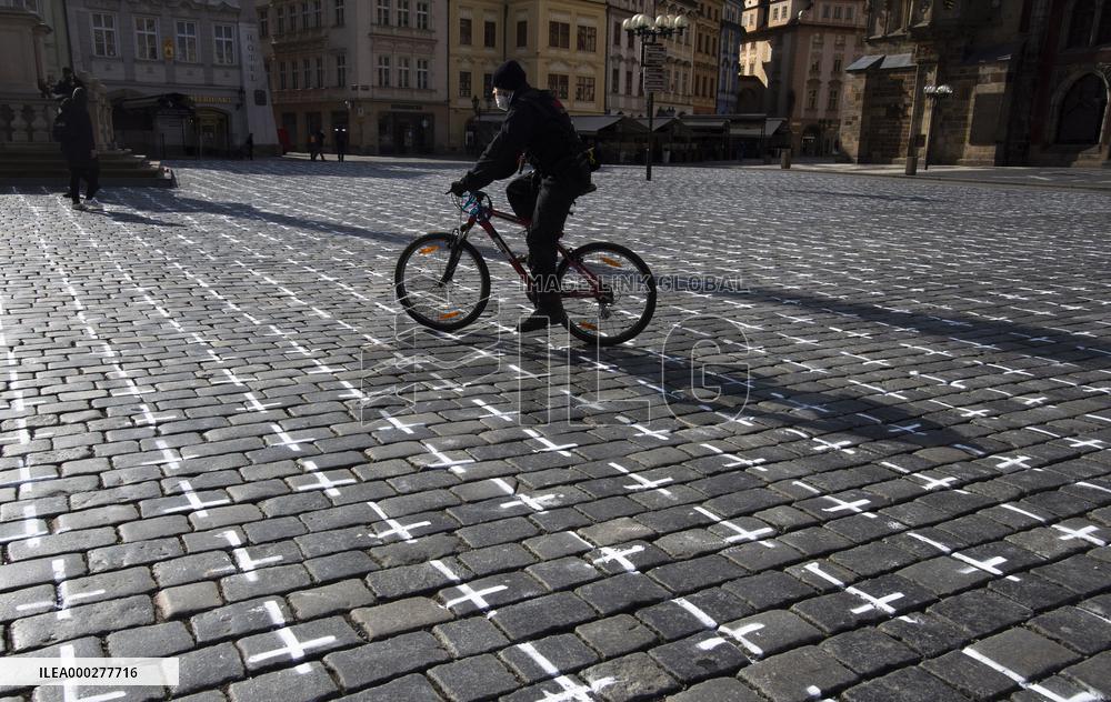 Old Town Square, Prague, memorial, little white cross, victims, coronavirus, covid-19